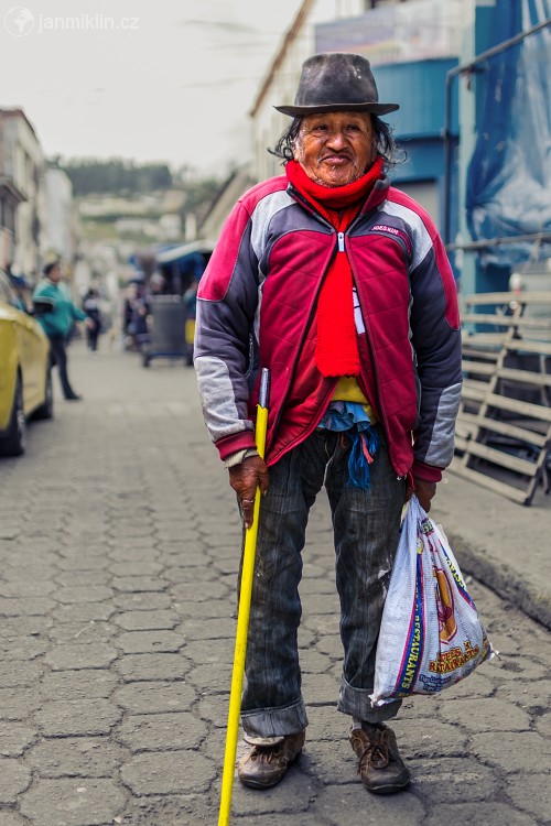 indiánský dědeček | Otavalo