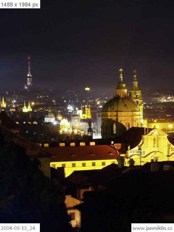 Noční Praha