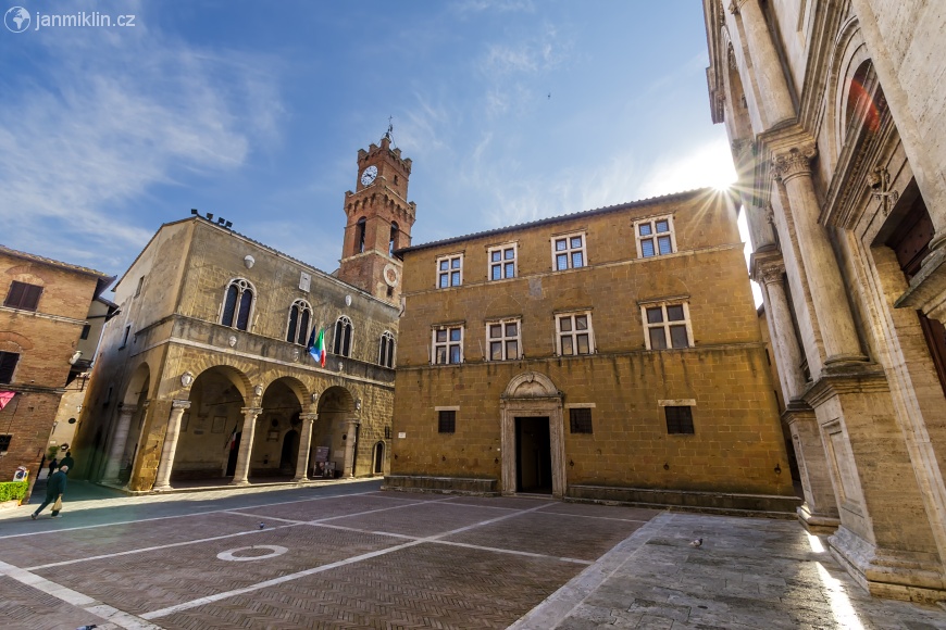 Palazzo Comunale &amp; Palazzo Vescovil | Pienza