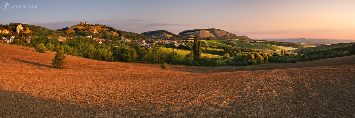 Panorama hřebenu od Klentnice