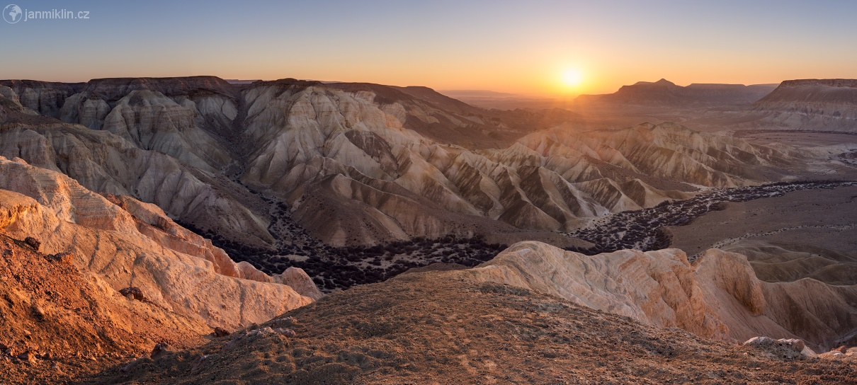 svítání nad Negevskou pouští
