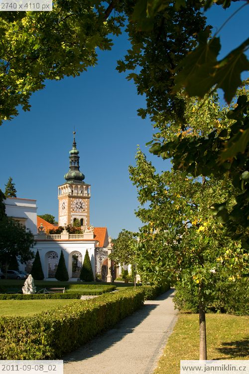 zámecký park, kostel sv. Václava, Mikulov