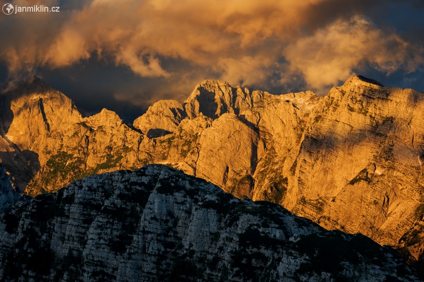 západ slunce v Julských Alpách