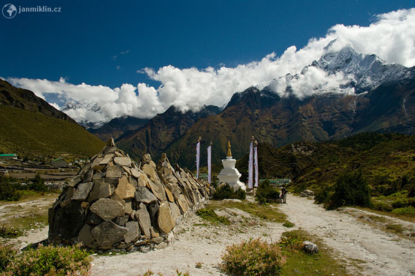 Mani wall v Khumjung